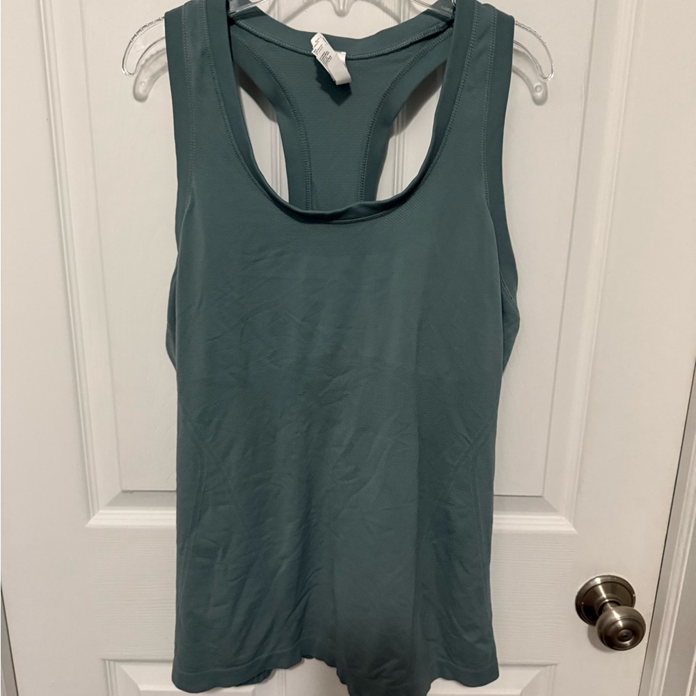Athleta Momentum Seamless Tank XL Run Workout Gym Hiking Sleeveless Green